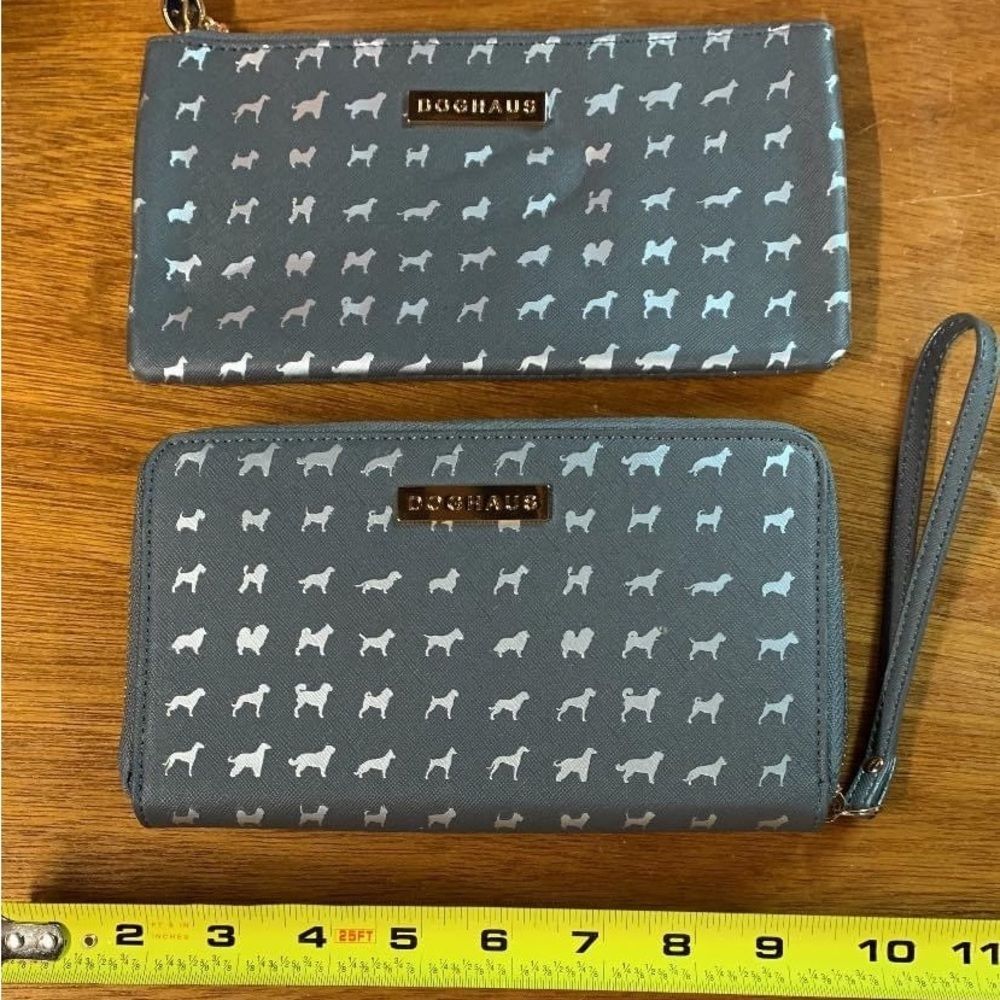 - New Gray wallet wristlet & makeup bag set Dogs puppy